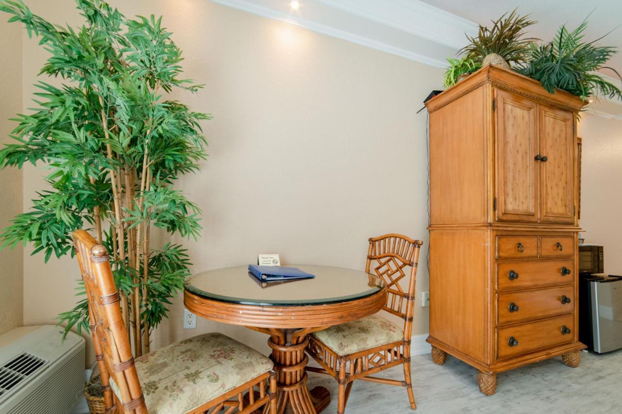 | Boca Grande Hotel