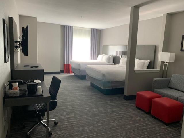 Queen Suite with Two Queen Beds - Non-Smoking at Comfort Inn & Suites Olive Branch Old Towne