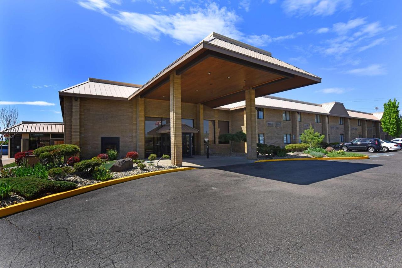  | Best Western Plus Ahtanum Inn