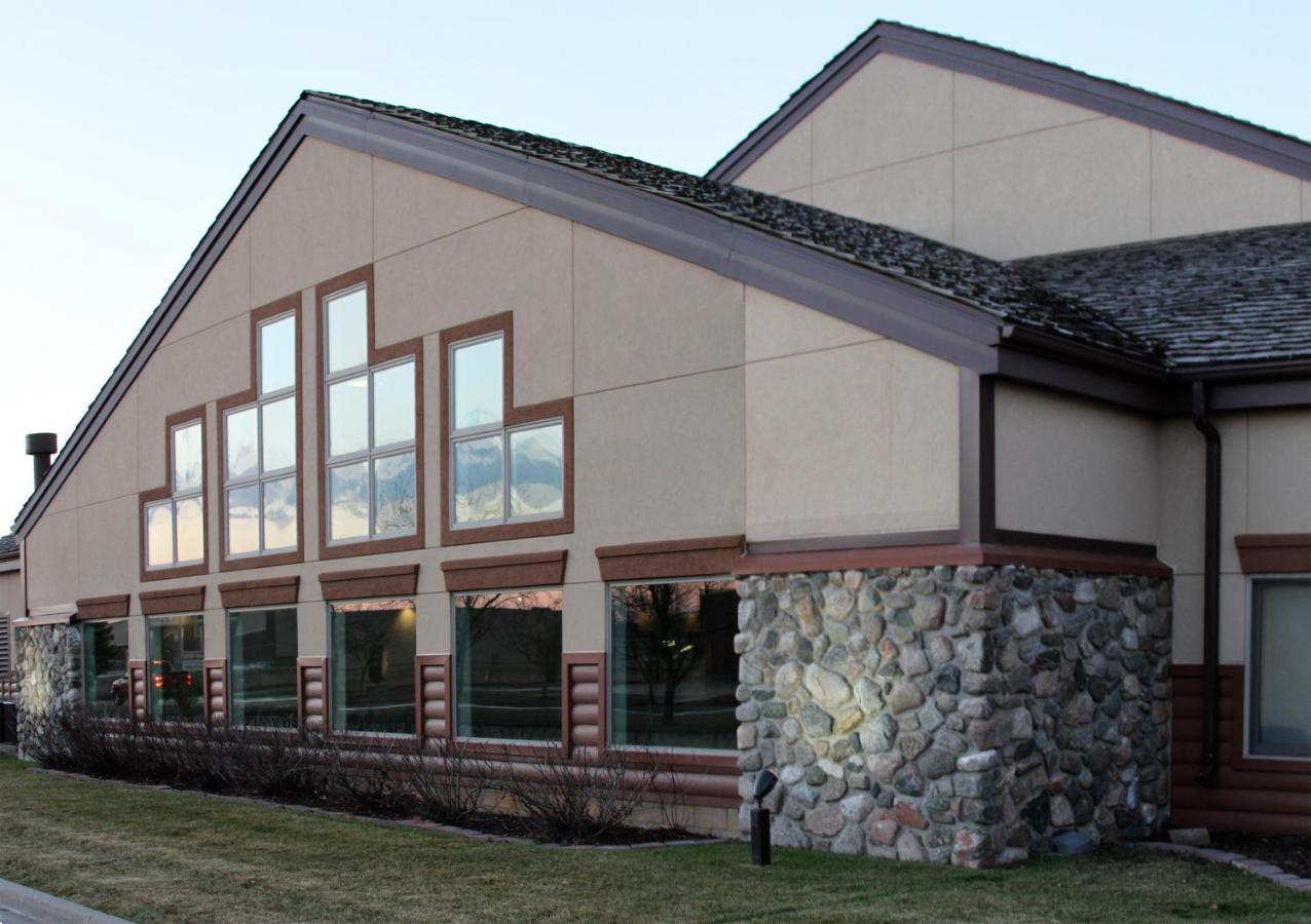 | C'mon Inn Grand Forks