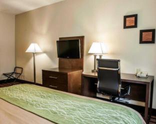 Room #48993804 at Baymont by Wyndham Richmond I-70