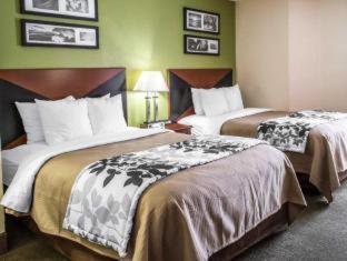 Room #49207609 at Sleep Inn Wytheville I-77 and I-81