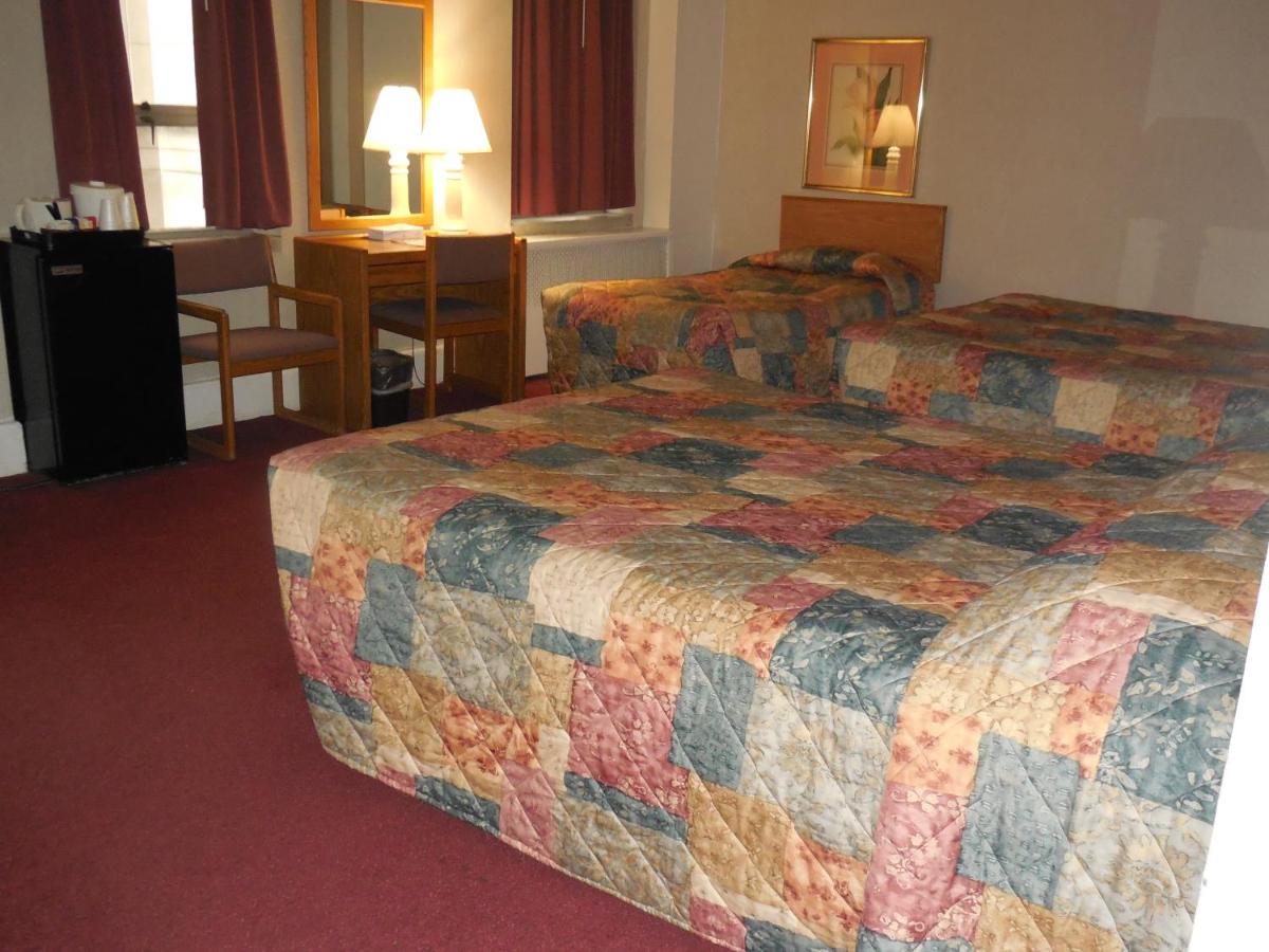 | Hotel Harrington