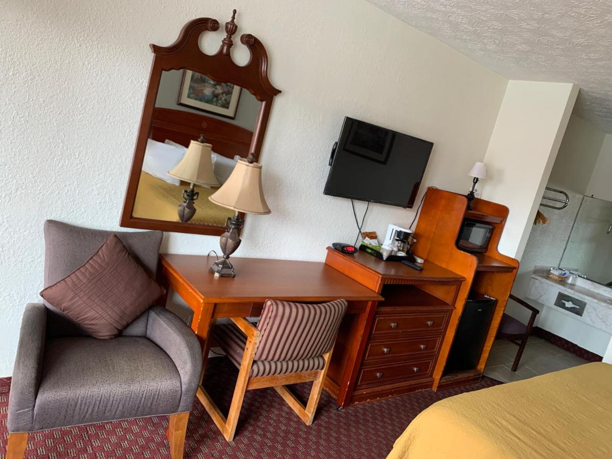 | Budget Inn Express