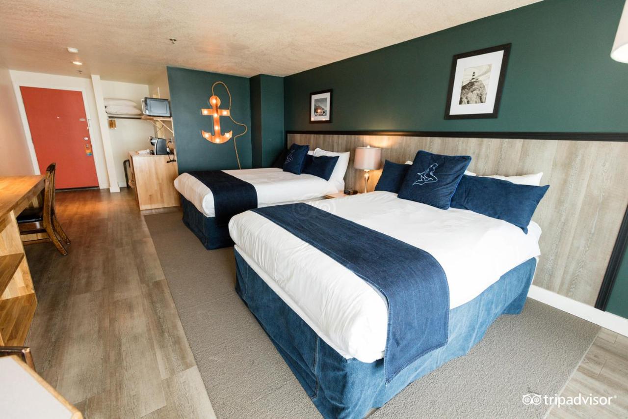 | Surftides Hotel