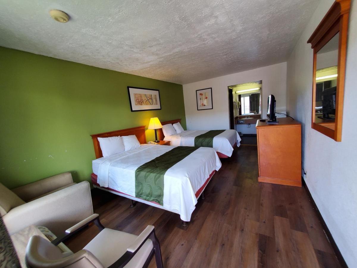 Double Room with Two Double Beds - Disability Access/Non-Smoking at FairBridge Inn Express Frankfort