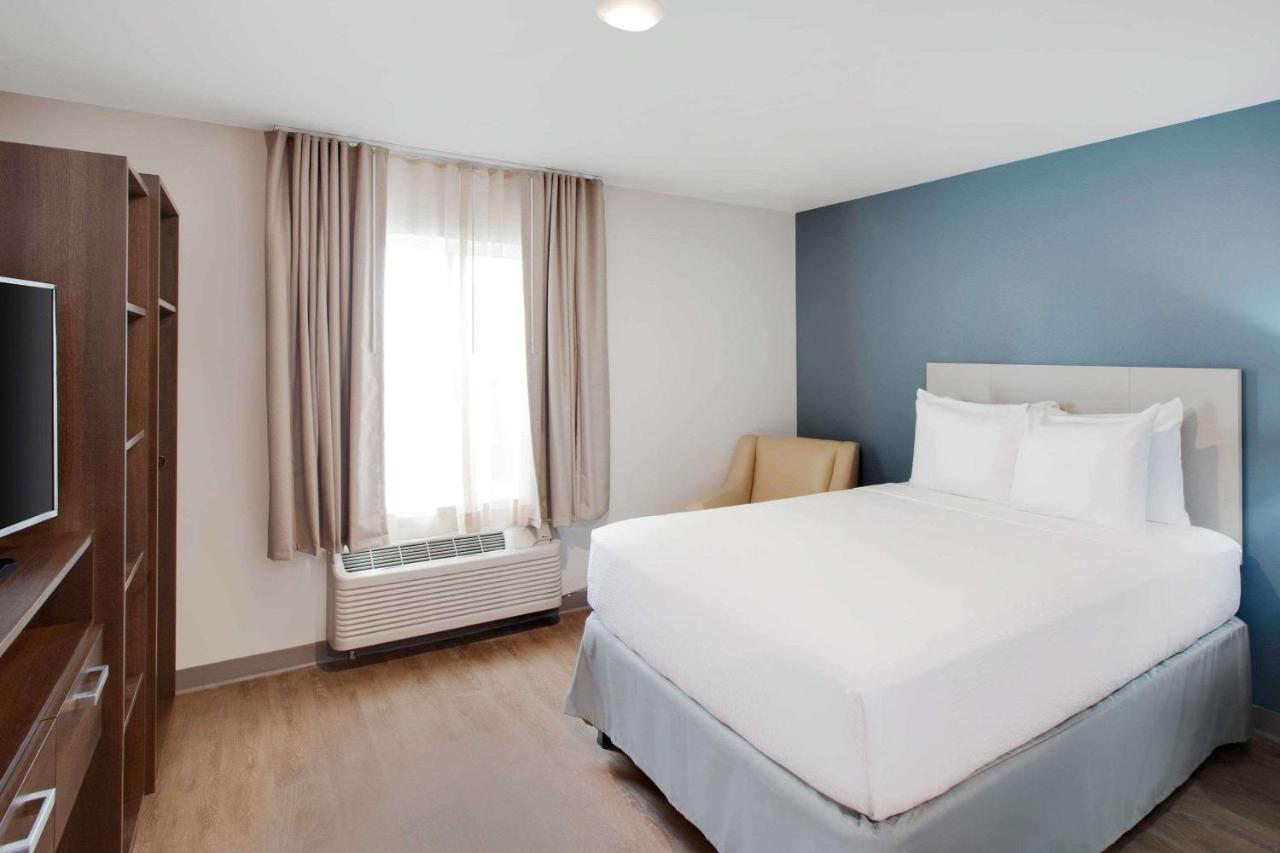 Queen Room - Accessible/Non-Smoking at WoodSpring Suites Plano - North Dallas