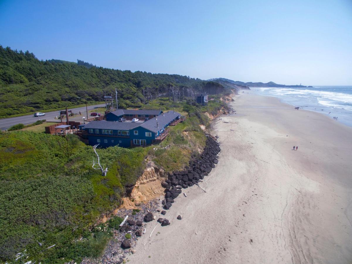  | Moolack Shores Inn