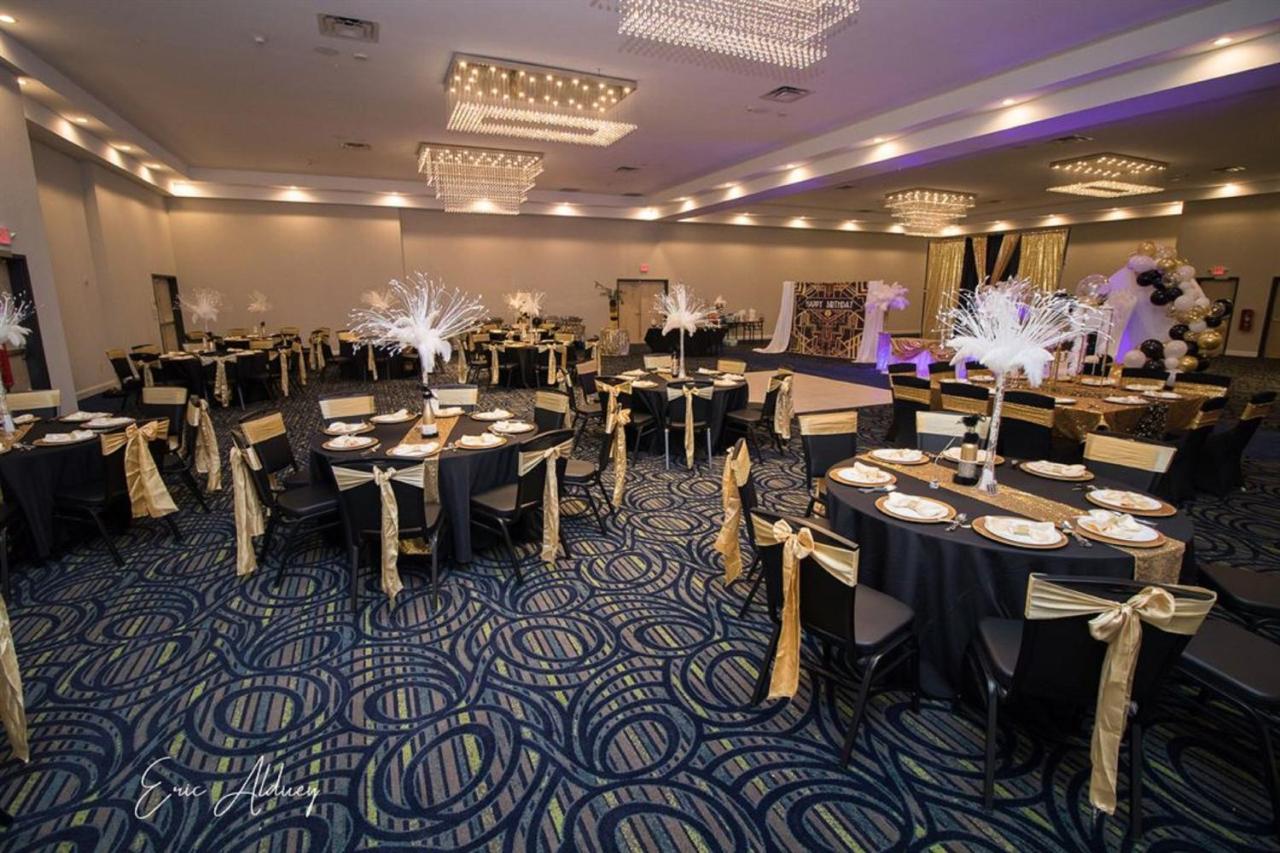  | Holiday Inn Scranton East - Dunmore, an IHG Hotel