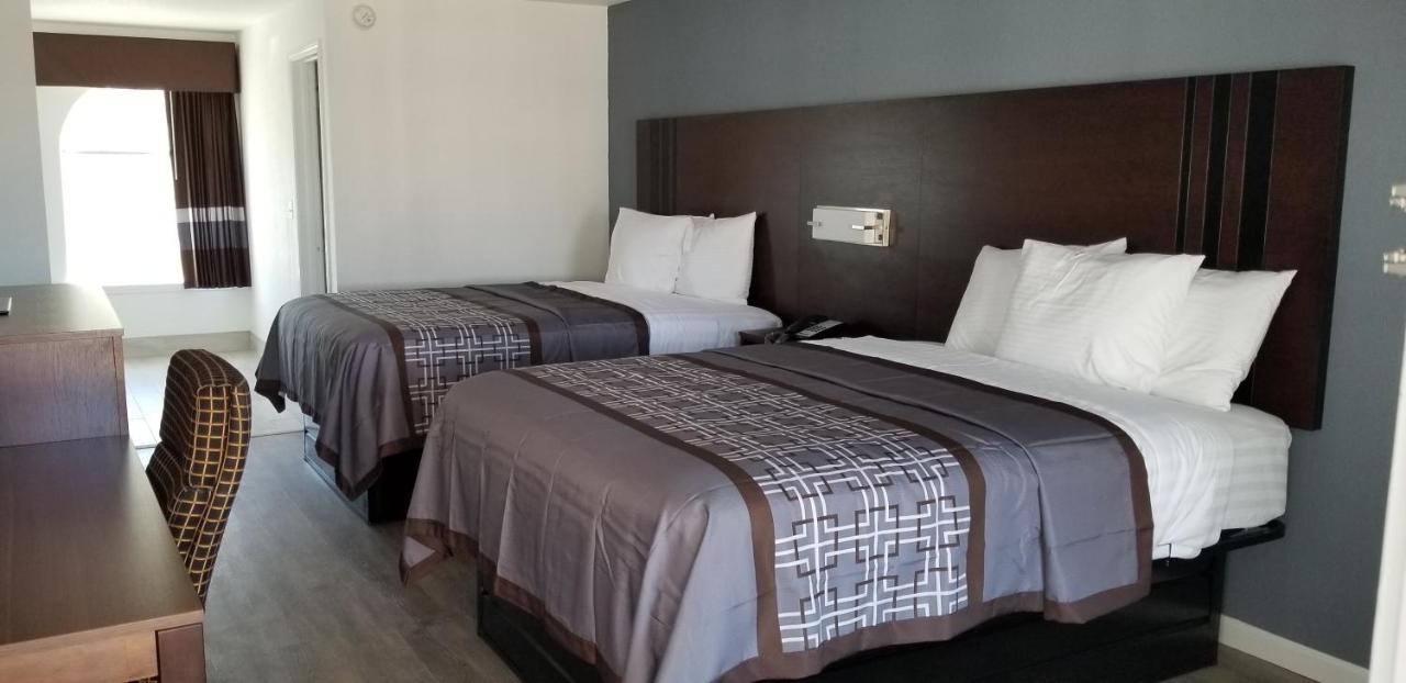 | Key West Inn - Boaz