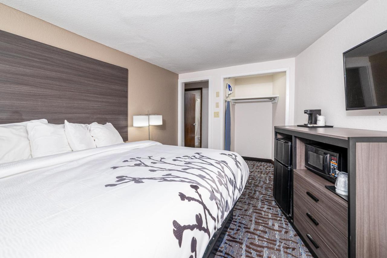 Two-Bedroom Suite at Bear Creek Inn Gatlinburg, TN