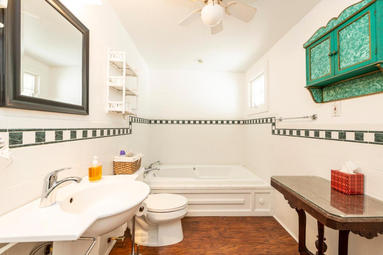  | Knowles House B&B - Adult Only