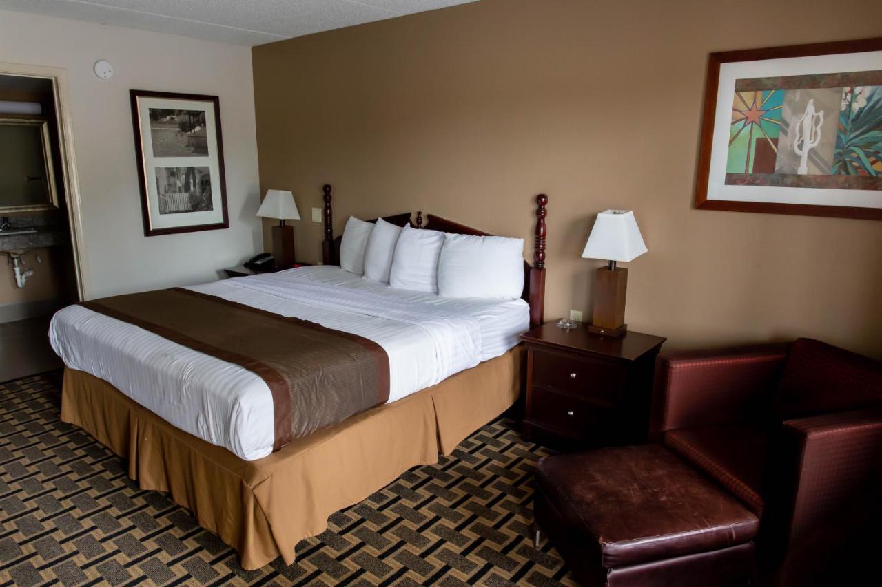 | Regency Inn