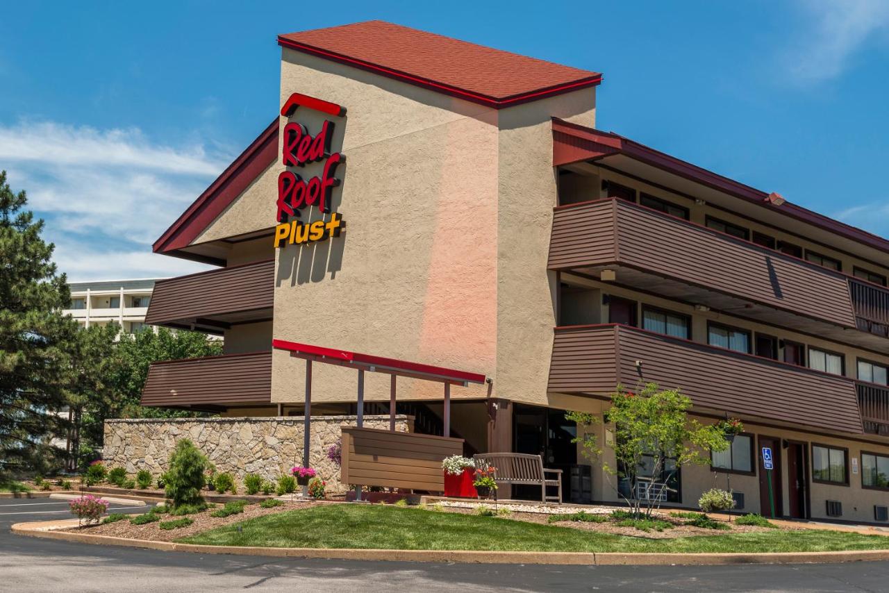 | Red Roof Inn PLUS+ St. Louis - Forest Park / Hampton Ave.