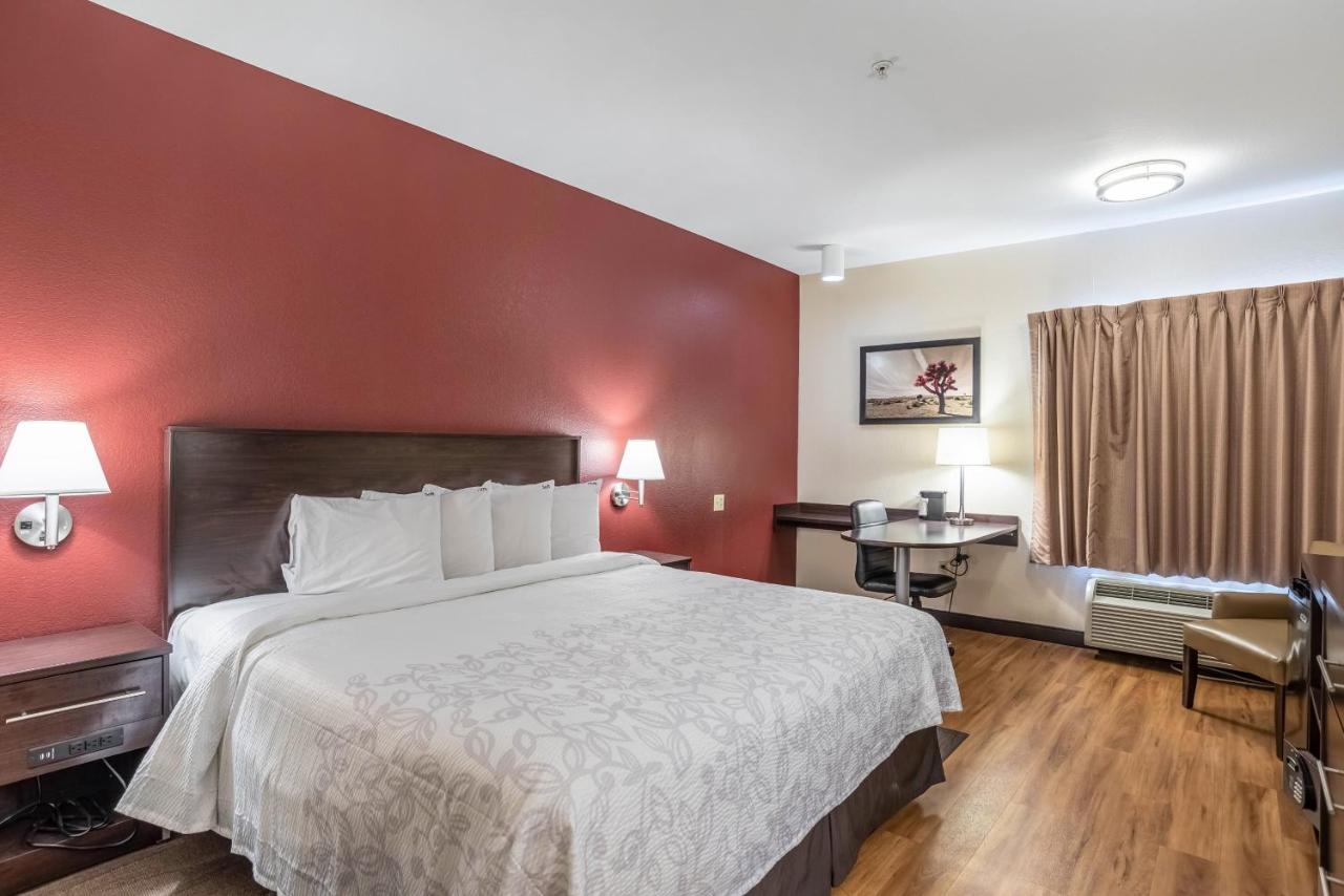 Superior King Room Disability Access Smoke Free at Red Roof Inn PLUS+ Phoenix West