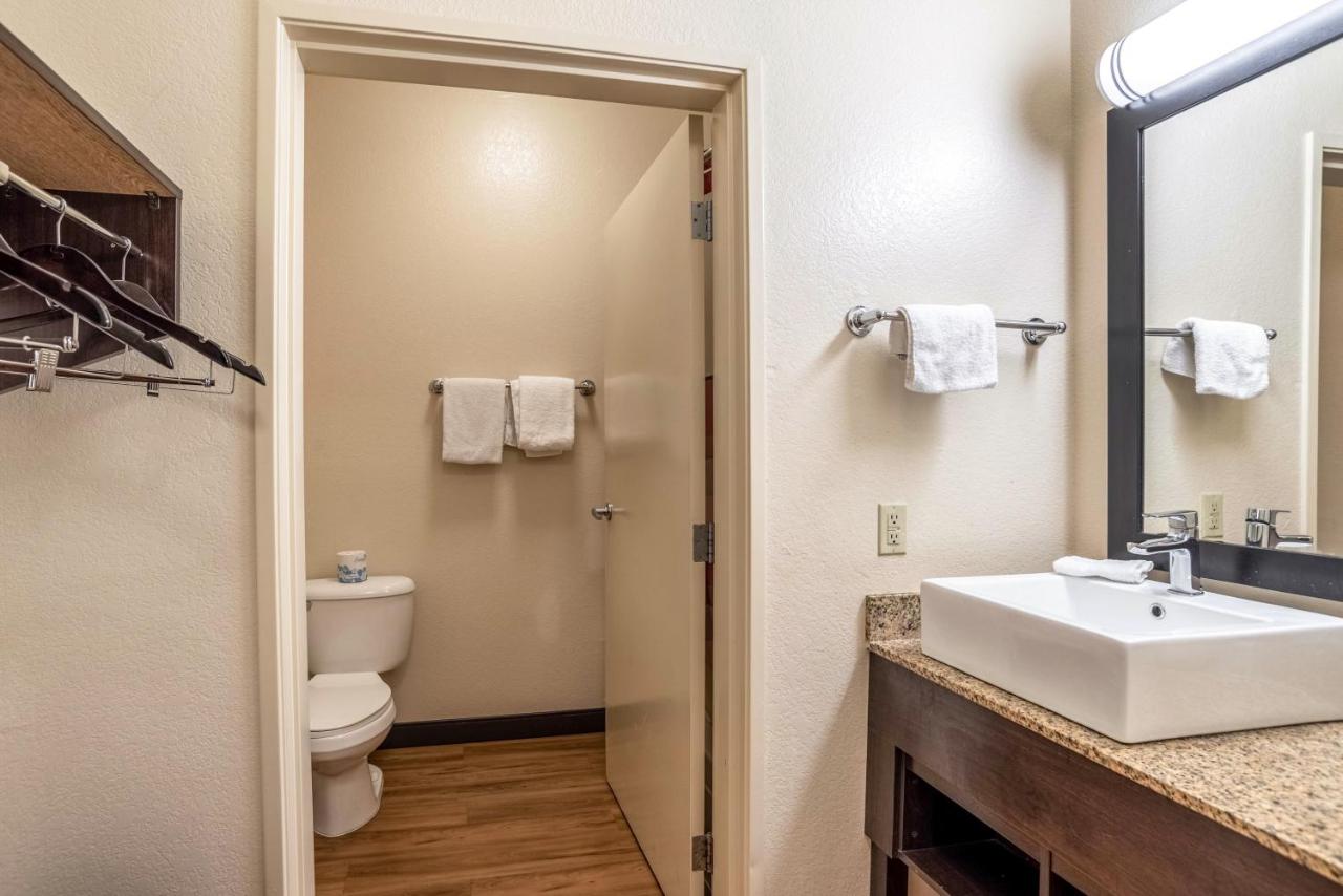 Standard Room with Two Double Beds Smoke Free at Red Roof Inn PLUS+ Tempe - Phoenix Airport
