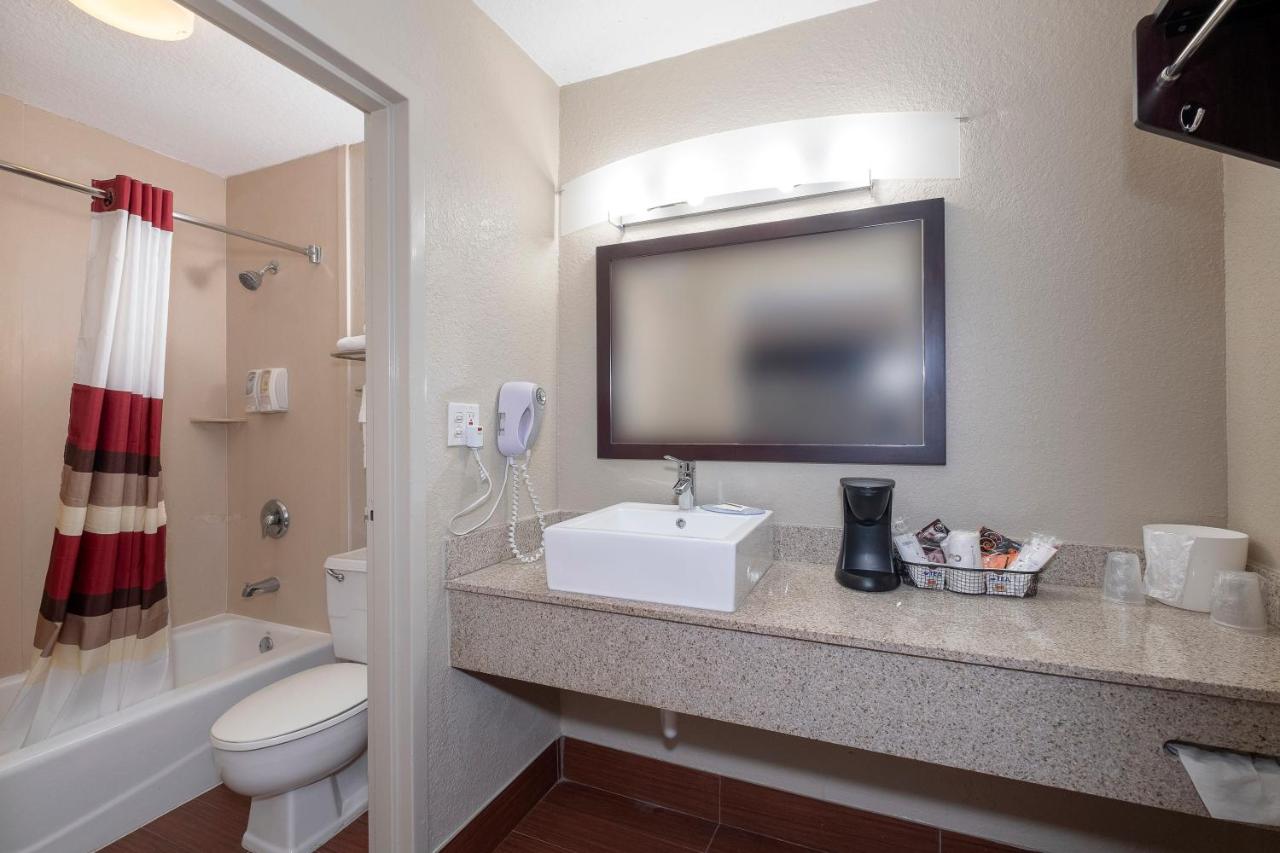 Standard King Smoke-Free at Red Roof Inn PLUS+ St Augustine