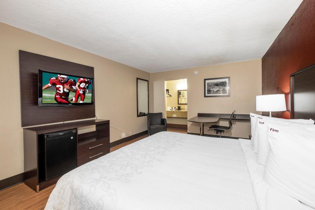 Superior King Smoke-Free at Red Roof Inn PLUS+ St Augustine