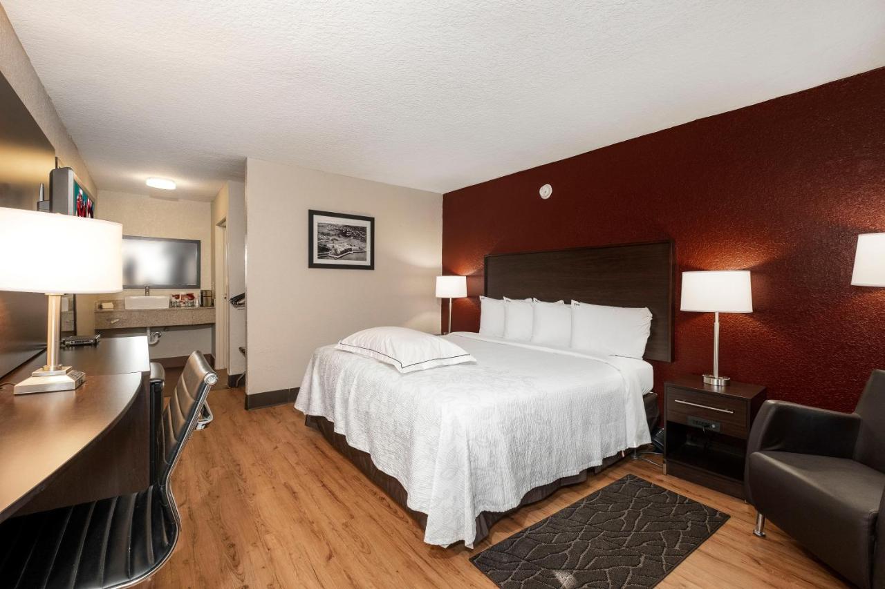 Premium King Room Smoke-Free at Red Roof Inn PLUS+ St Augustine