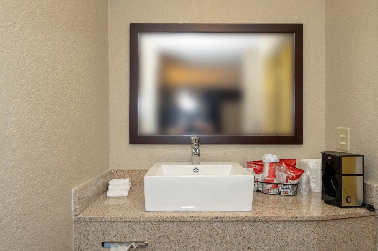 Premium King Room Smoke-Free at Red Roof Inn PLUS+ St Augustine
