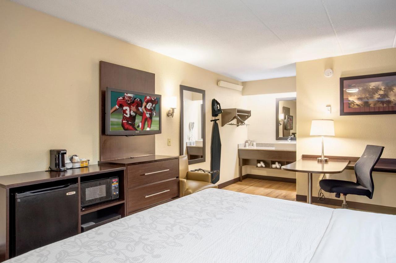  | Red Roof Inn PLUS+ Baltimore - Washington DC/BWI South