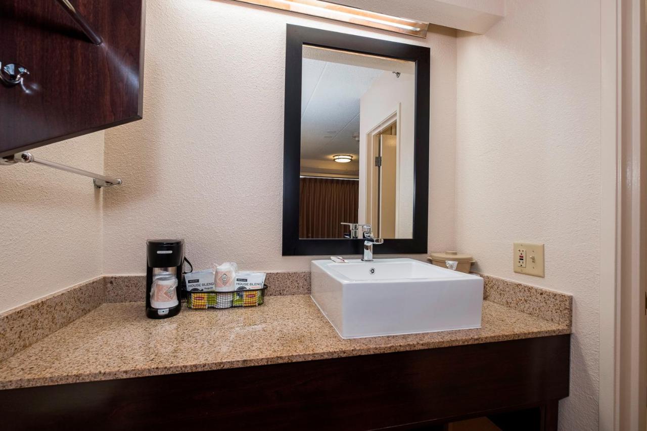 Deluxe Double Room with Two Double Beds - Smoke Free at Red Roof Inn PLUS+ Boston - Framingham