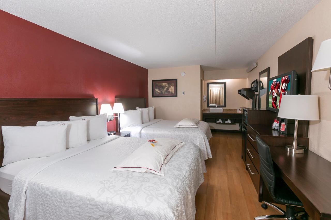 | Red Roof Inn PLUS+ Baltimore North - Timonium