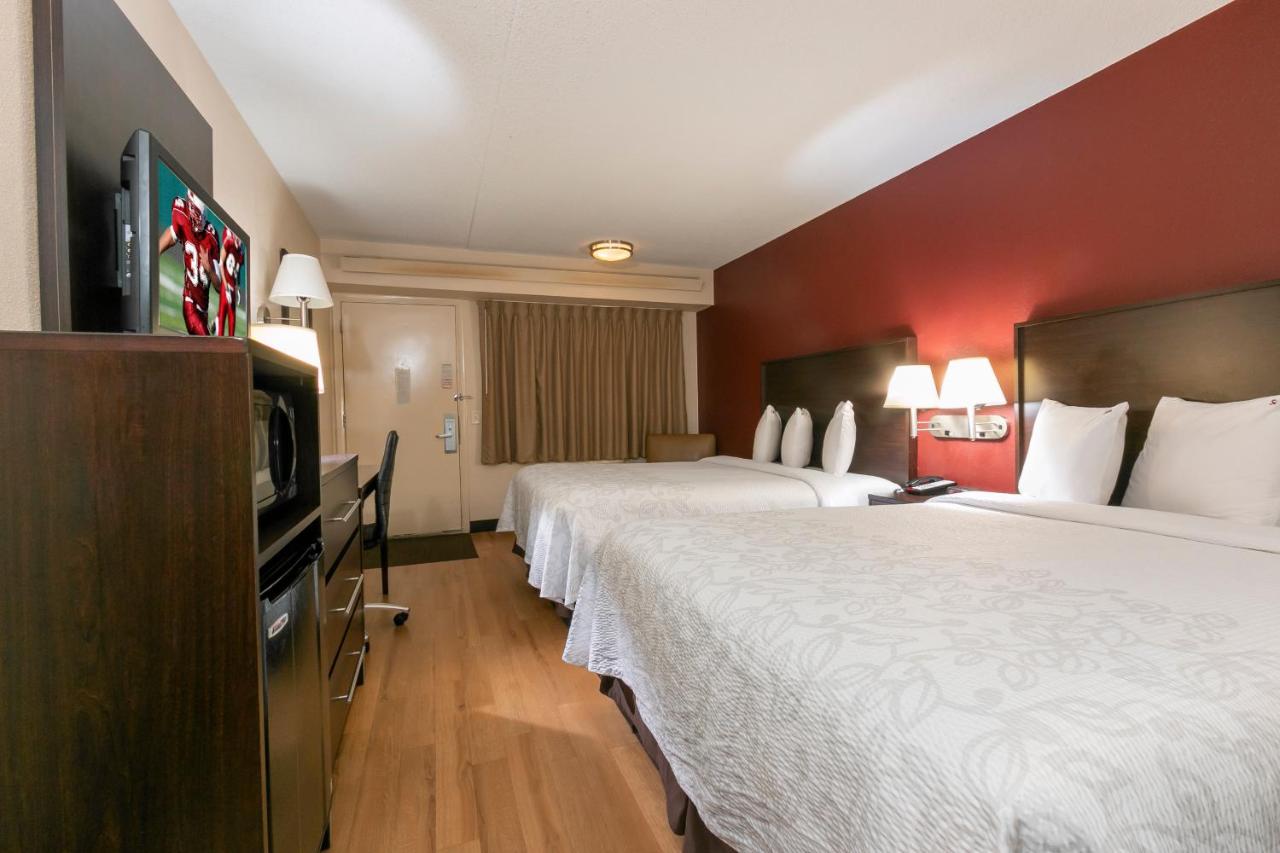 | Red Roof Inn PLUS+ Baltimore North - Timonium