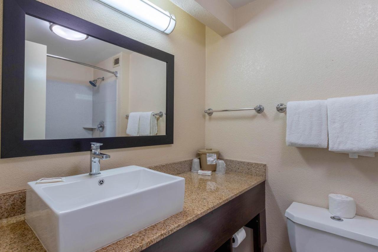 Deluxe King Room Smoke Free at Red Roof Inn PLUS+ El Paso East