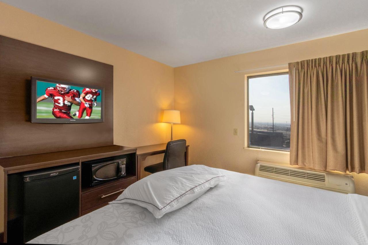 Premium King Room Smoke Free (Upgraded Bedding & Snack) at Red Roof Inn PLUS+ El Paso East