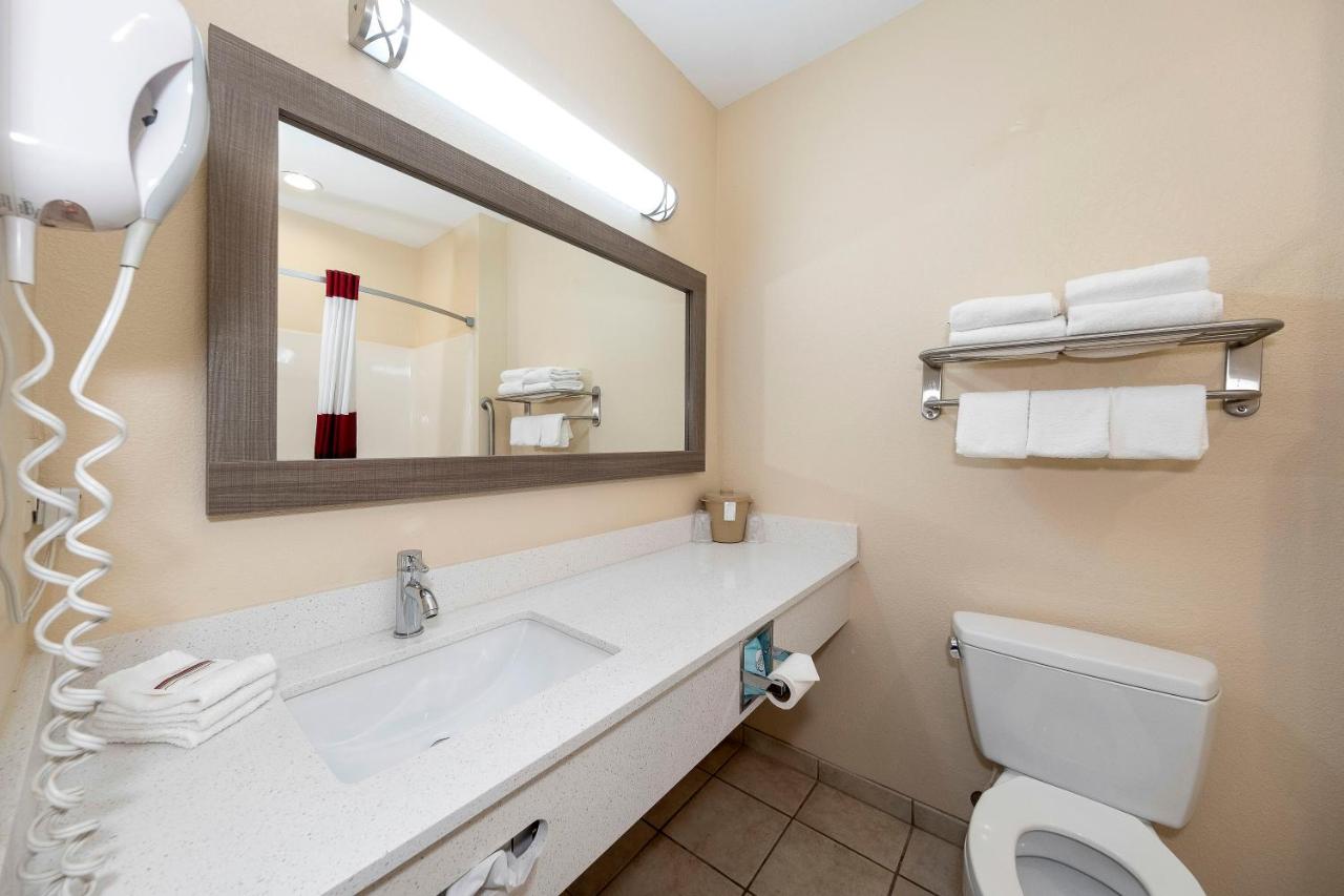 Deluxe King Room with Kitchen - Non-Smoking at Red Roof Inn Panama City
