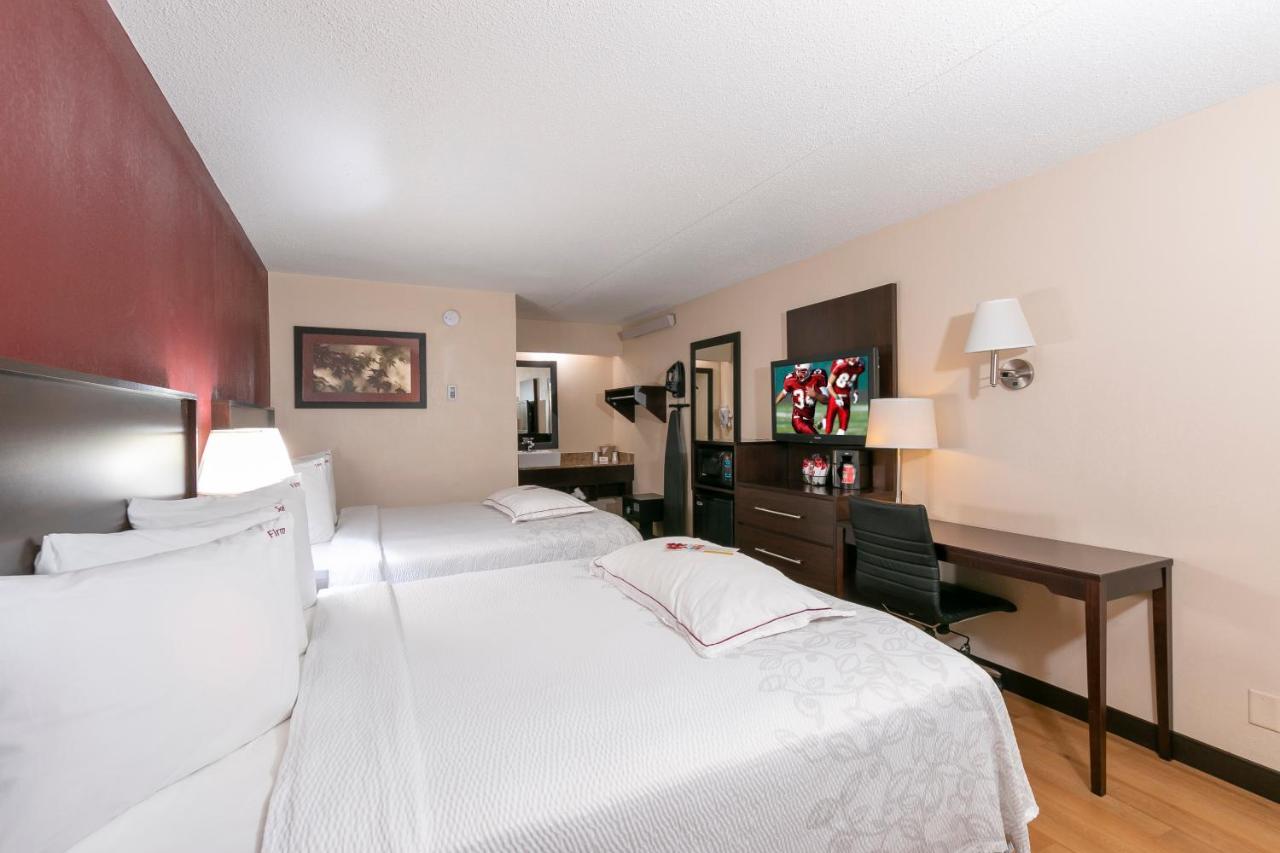 | Red Roof Inn PLUS+ Wilmington - Newark