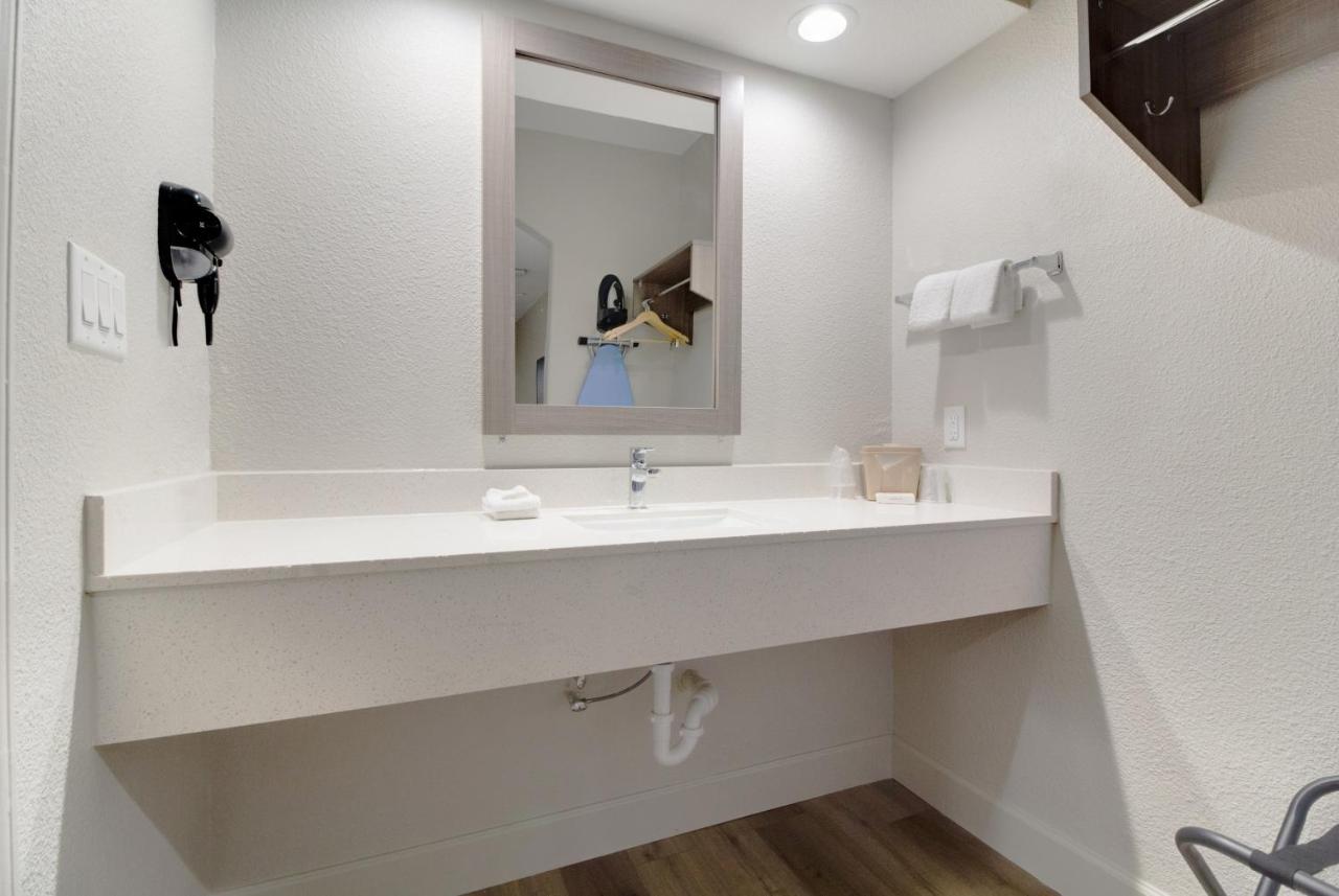Premium Queen Room with Two Queen Beds Smoke Free at Red Roof Inn PLUS+ Galveston - Beachfront