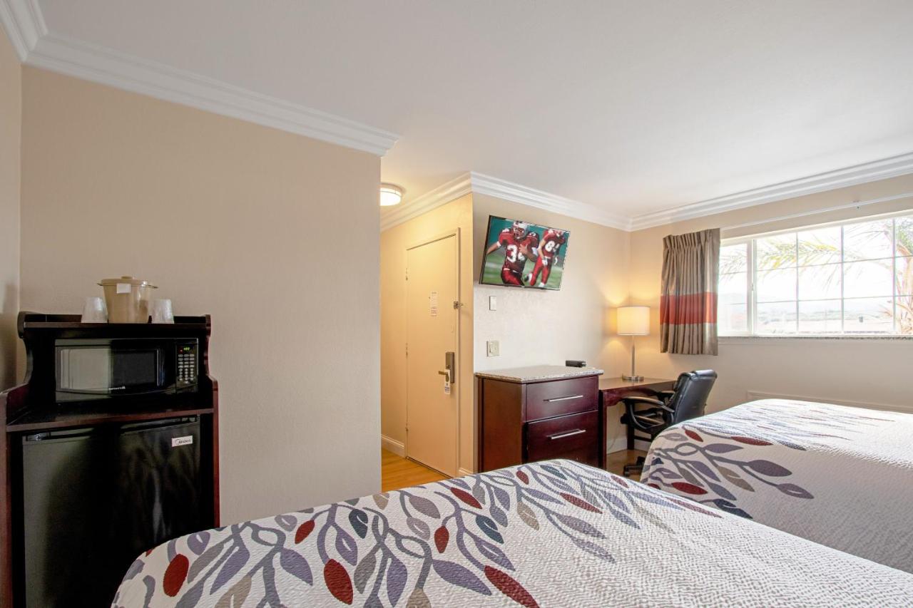 Suite 2 Queen Beds With Kitchen - Non Smoking at Red Roof Inn & Suites Monterey