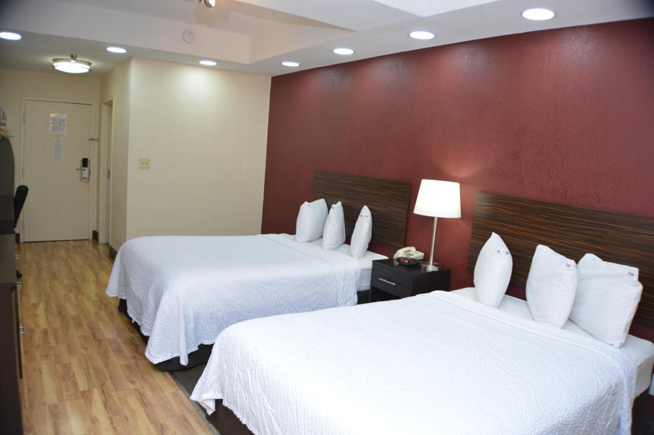 Suite Double Room with Two Double Beds with Kitchenette - Smoke-Free at Red Roof Inn PLUS+ & Suites Chattanooga - Downtown