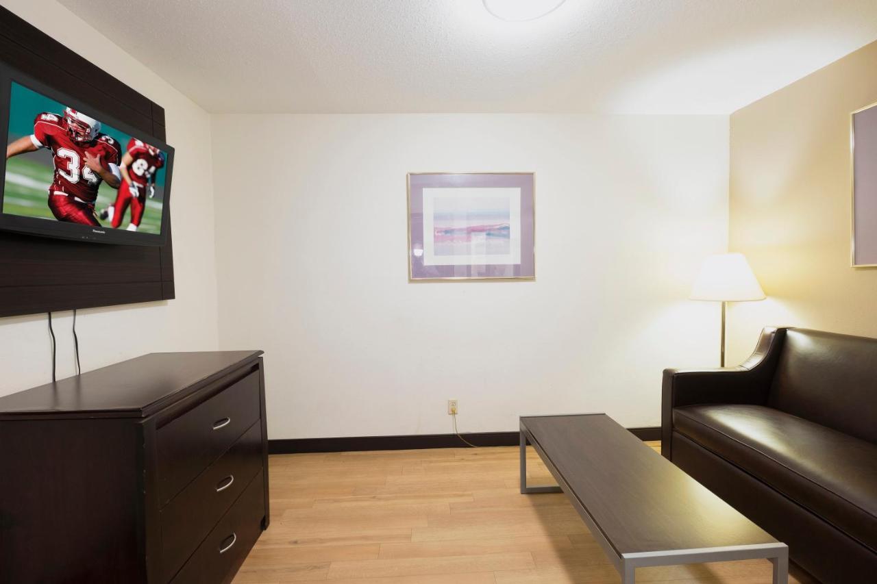 Suite King with Kitchen Non-Smoking at Red Roof Inn Morgan City