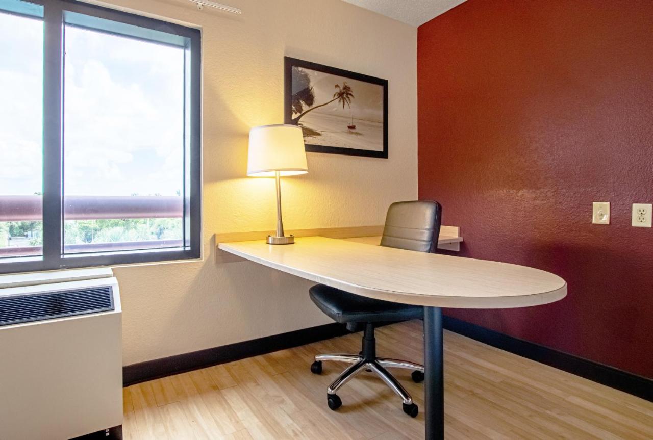 Superior King Room Smoke Free at Red Roof Inn PLUS+ West Palm Beach
