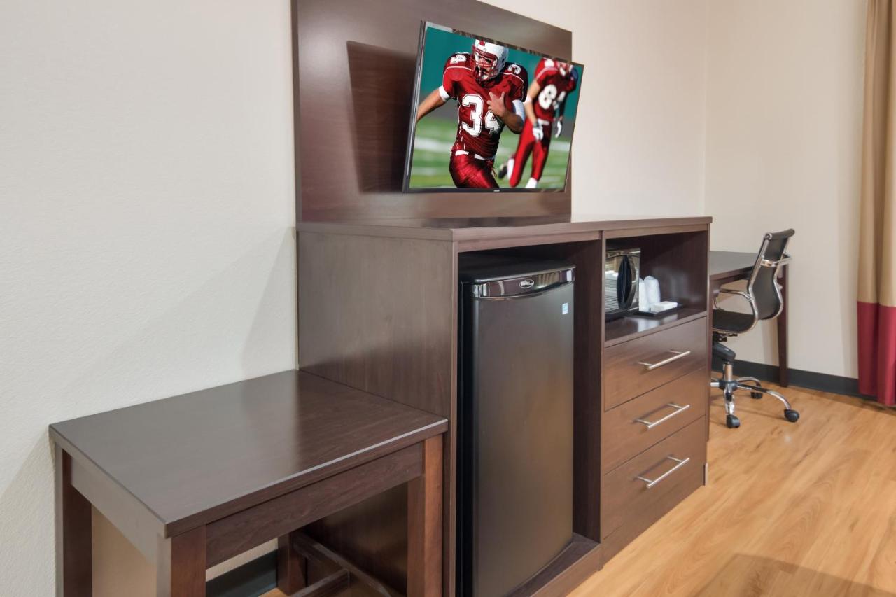 Superior Double Room with Two Double Beds Kitchen - Smoke-Free at Red Roof Inn PLUS+ Fort Worth - Burleson