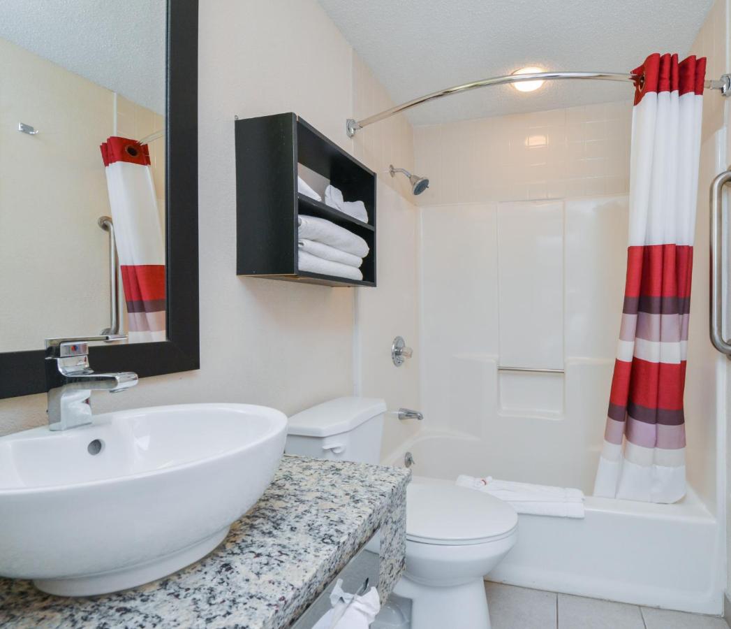 | Red Roof Inn PLUS+ & Suites Guilford