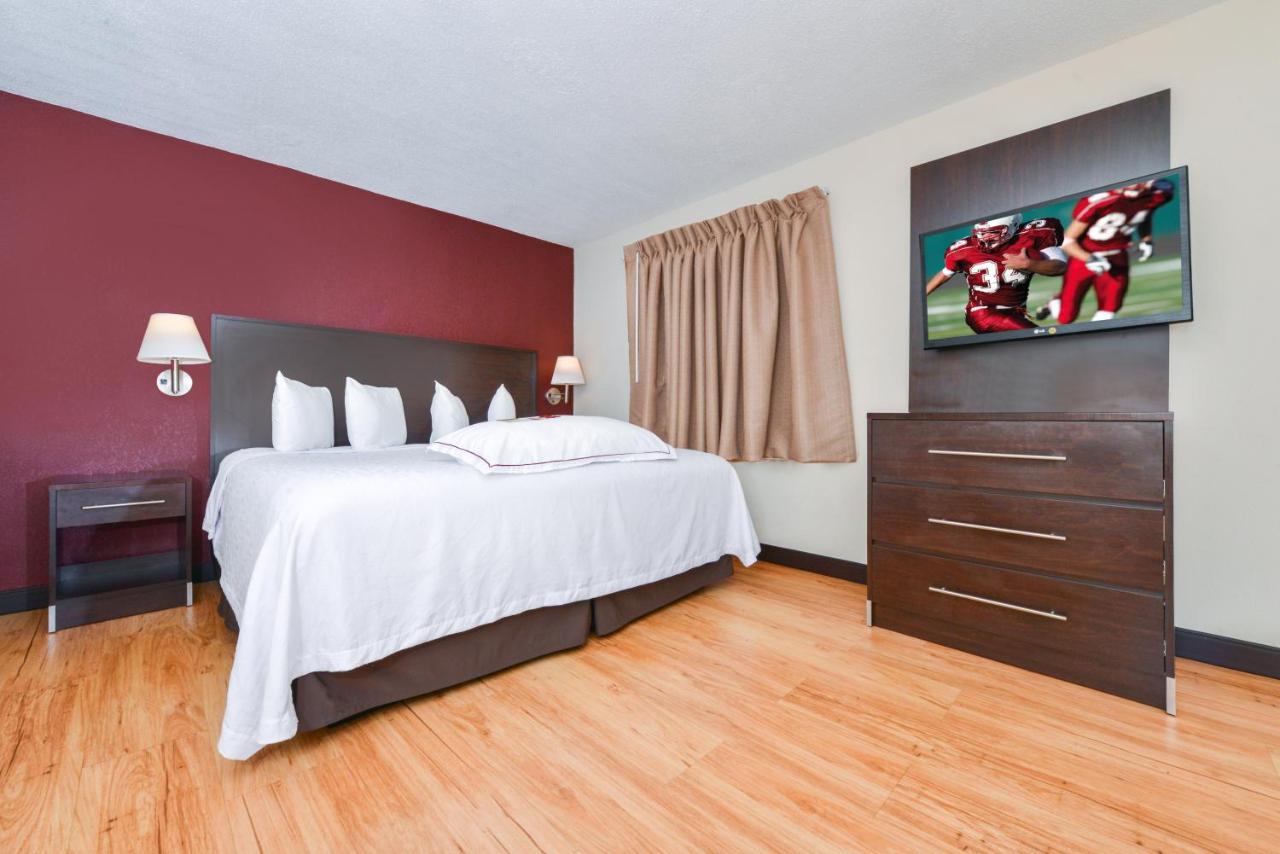 | Red Roof Inn PLUS+ & Suites Guilford