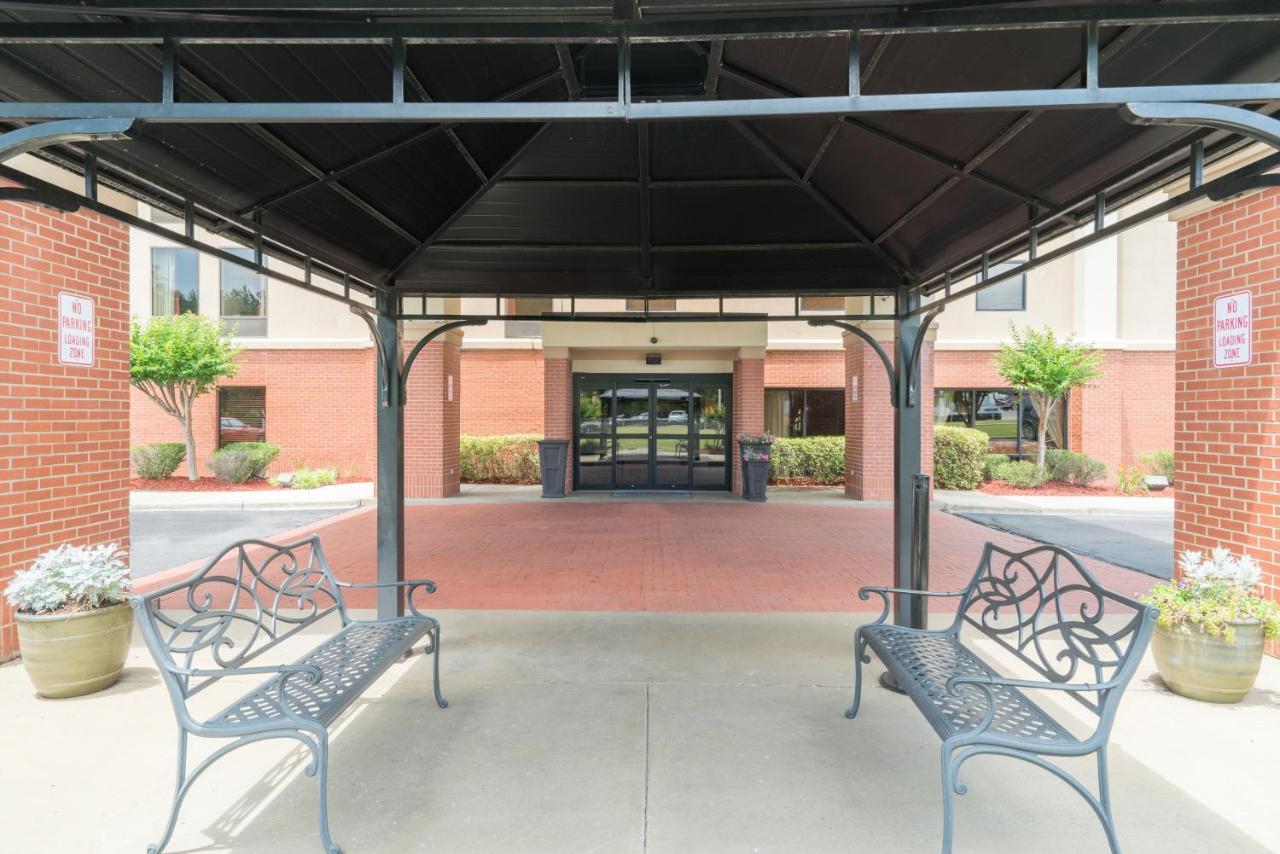 | Hamilton Inn Birmingham-Bessemer