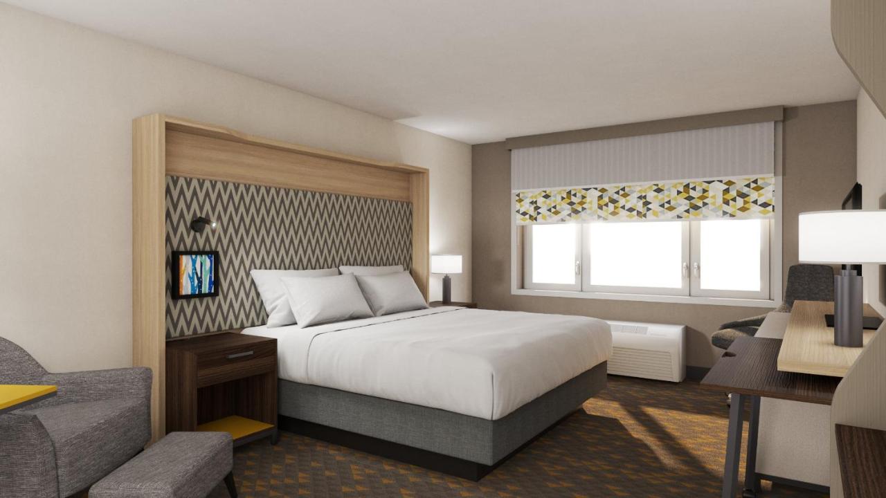  | Holiday Inn Chicago Midway Airport S, an IHG hotel