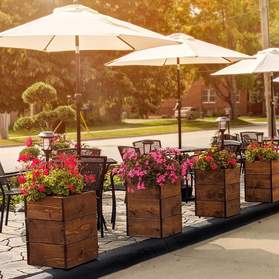 | Centerstone Plaza Hotel Soldiers Field - Mayo Clinic Area