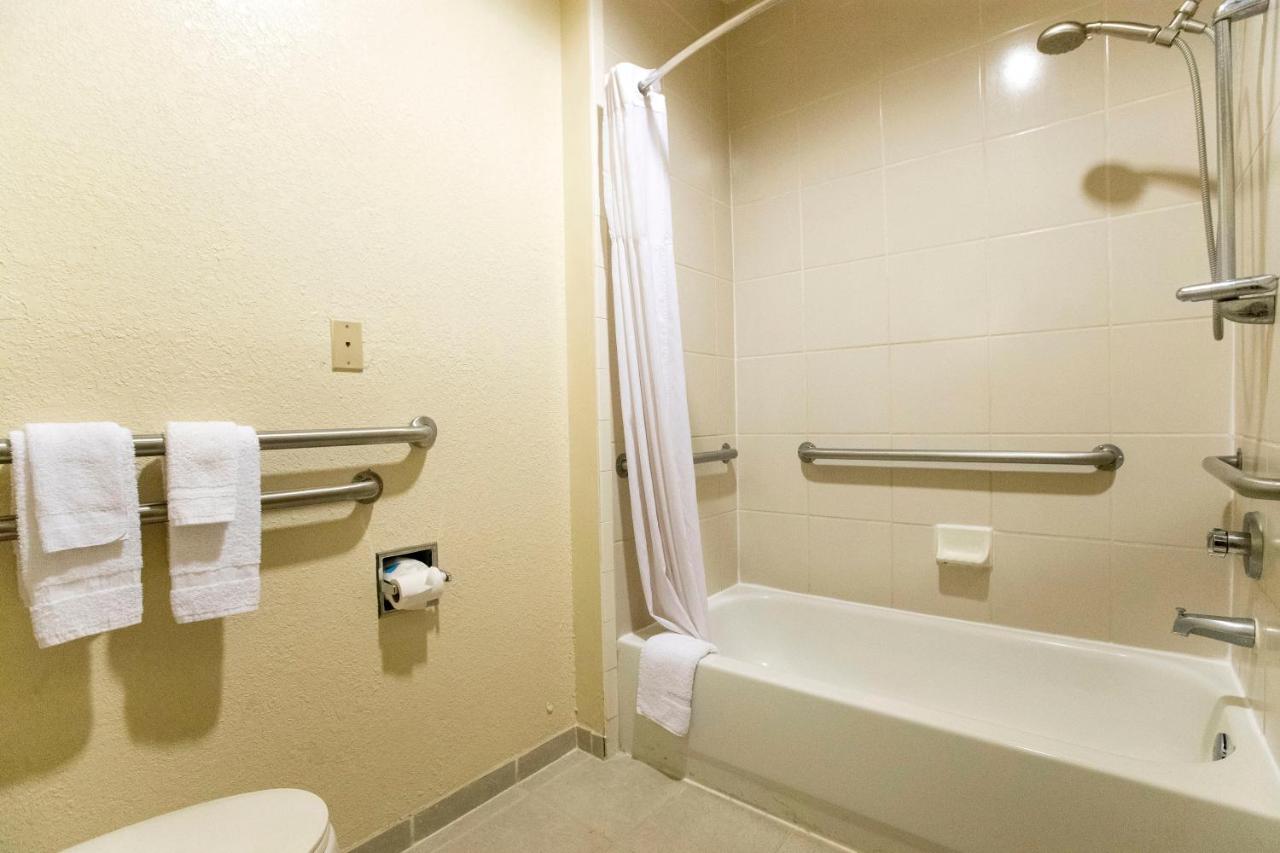 Queen Room with Two Queen Beds - Disability Access - Non-Smoking at Days Inn & Suites by Wyndham Houston North/Aldine