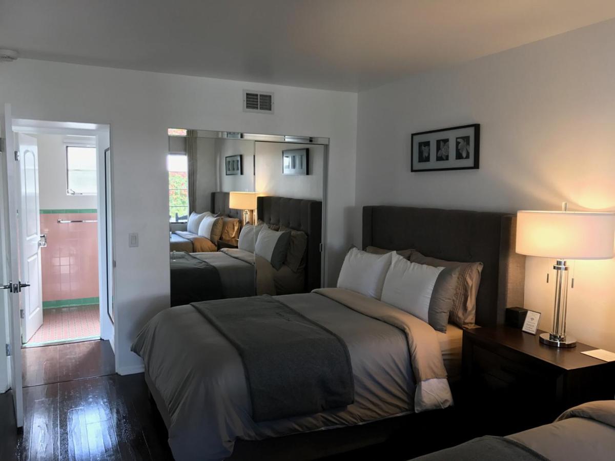 | AMIN CASA PALM SPRINGS