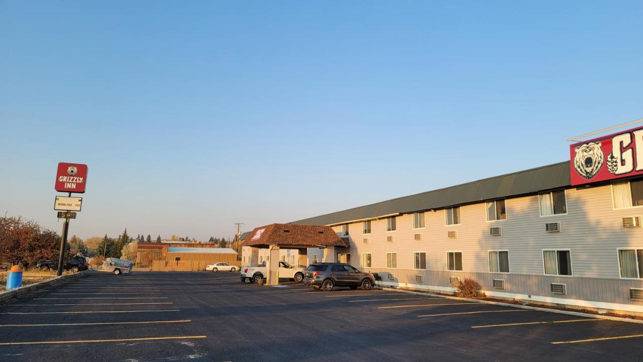 | Grizzly Inn