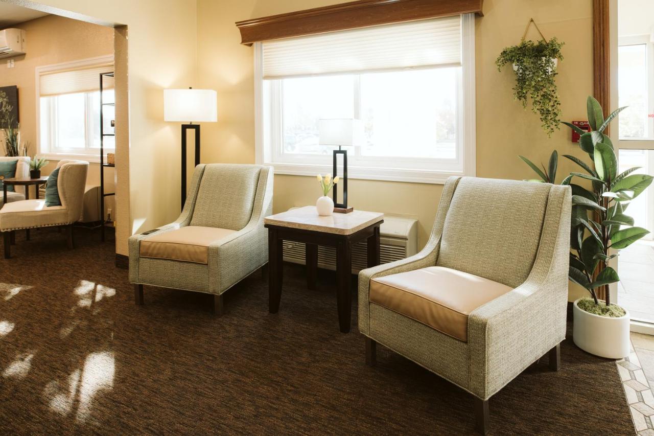  | EverSpring Suites