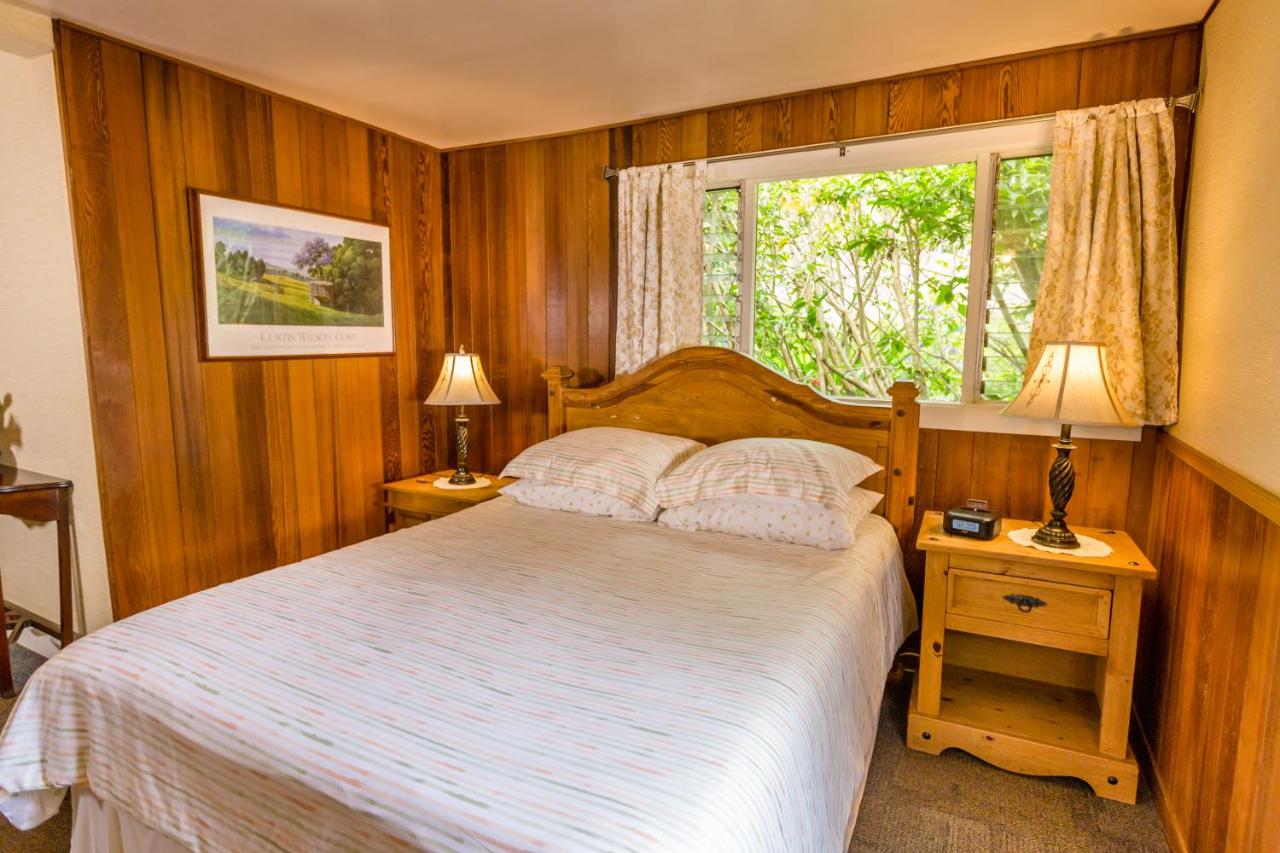 | Kula Lodge