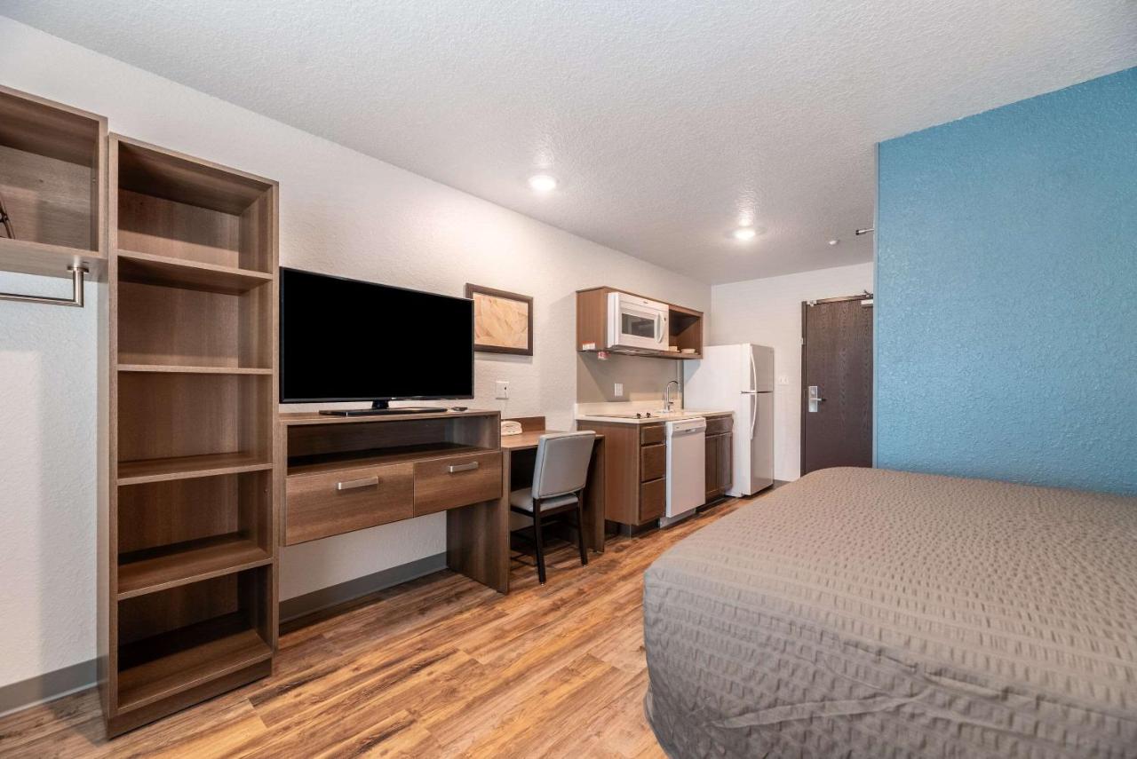 Standard Queen Room - Non-Smoking at WoodSpring Suites Sanford North I-4 Orlando Area