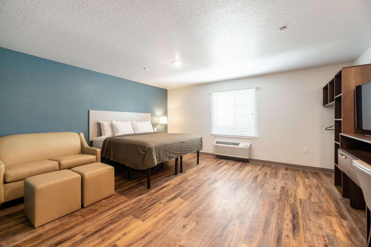 King Room with Sofa Bed - Accessible/Non-Smoking at WoodSpring Suites Sanford North I-4 Orlando Area